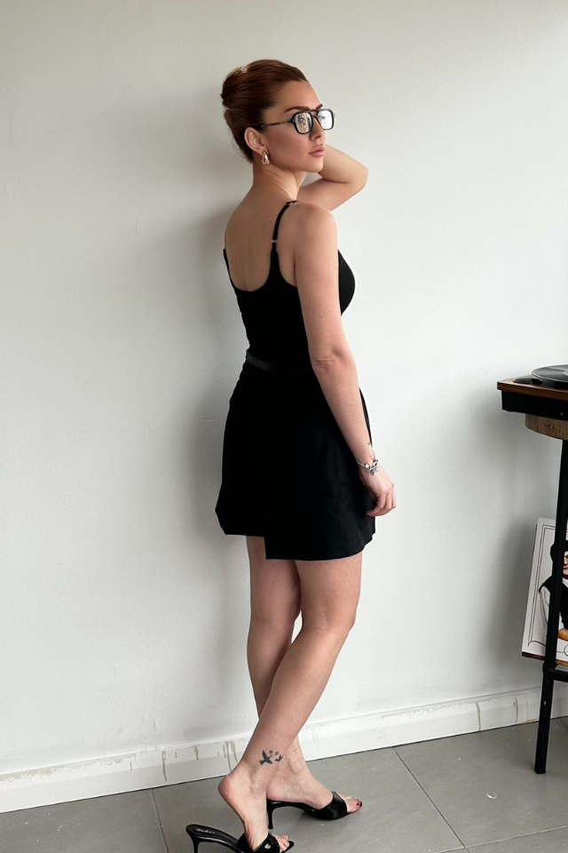Siyah Ayarlanabilir Askılı Bodysuit