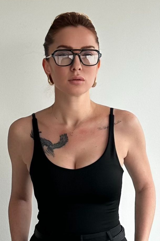 Siyah Ayarlanabilir Askılı Bodysuit