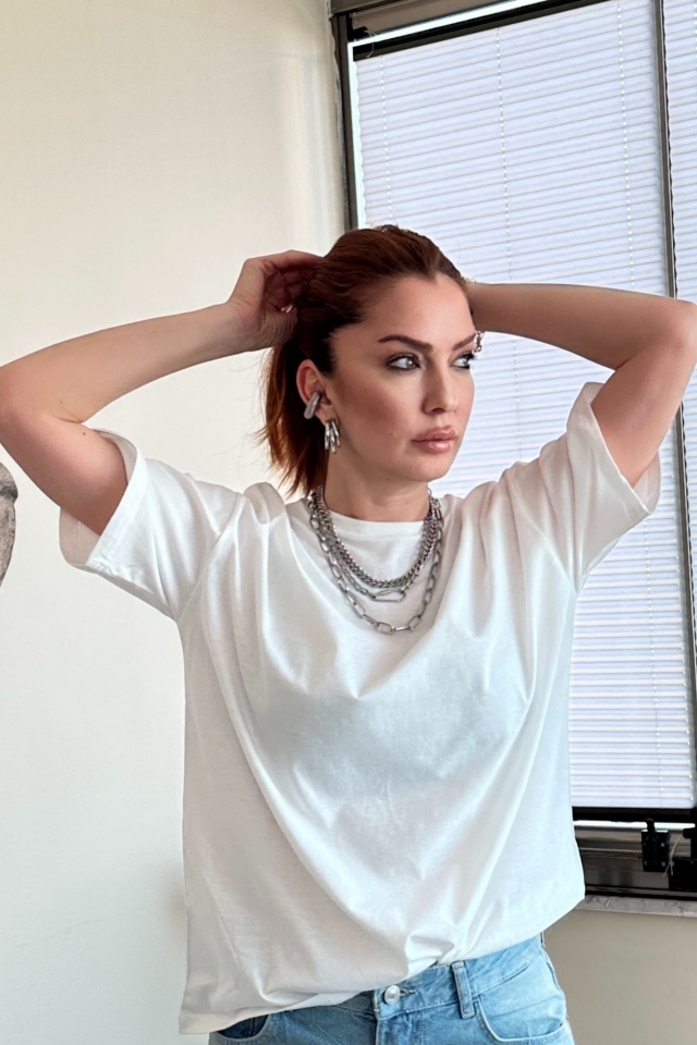 Bisiklet Yaka Düz T-shirt Ekru