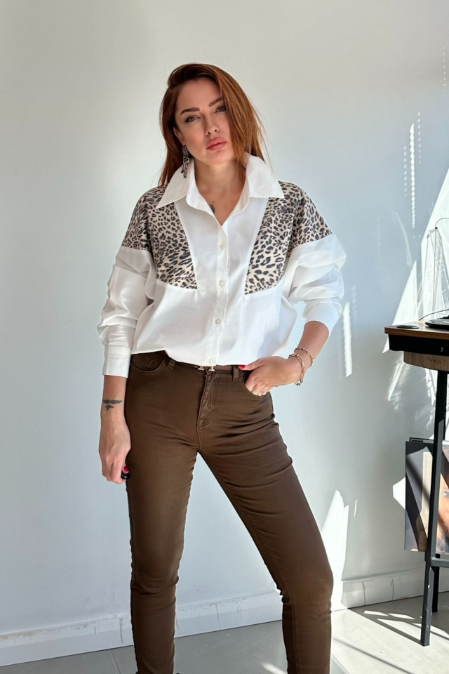 Beyaz Leopar Desenli Gömlek