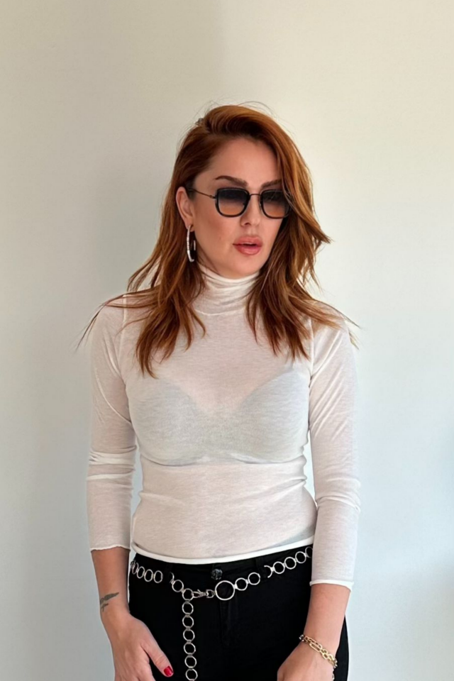 Dik Yaka Beyaz Transparan Bluz