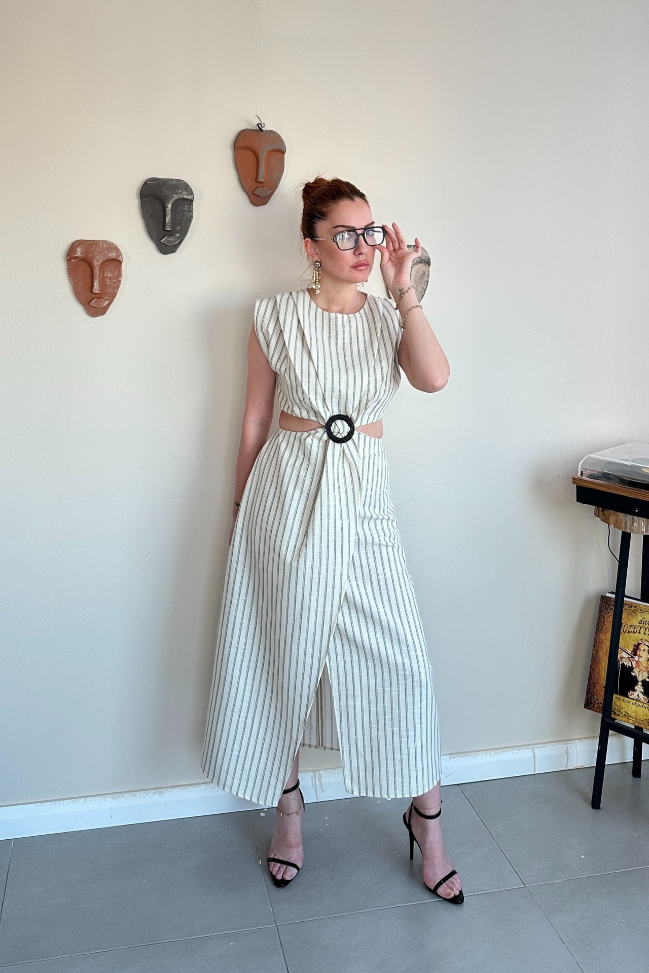 Toka Detaylı Çizgili Elbise