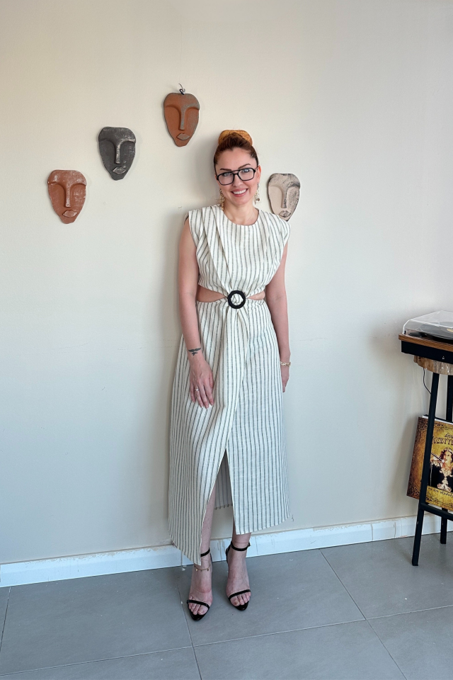 Toka Detaylı Çizgili Elbise