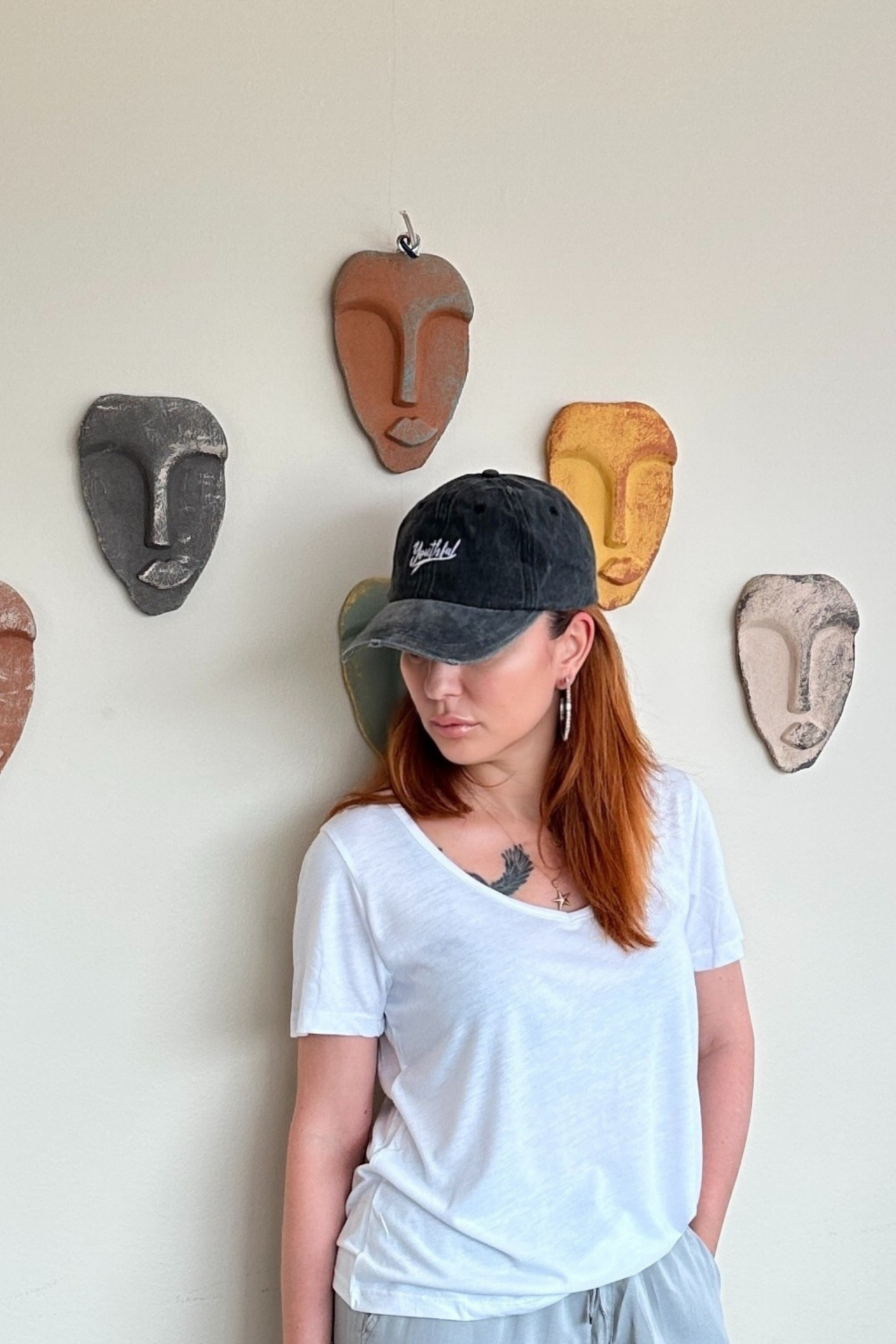 V Yaka Beyaz T-shirt