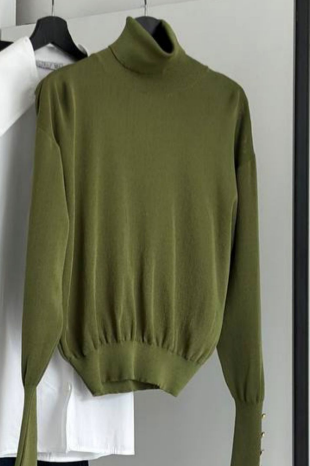 Yeşil Kol Düğme Detaylı Balıkçı Yaka  Kazak