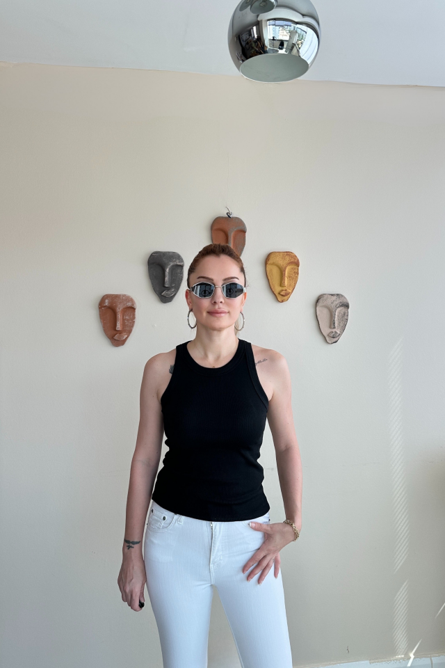 Kalın Biyeli Siyah Atlet