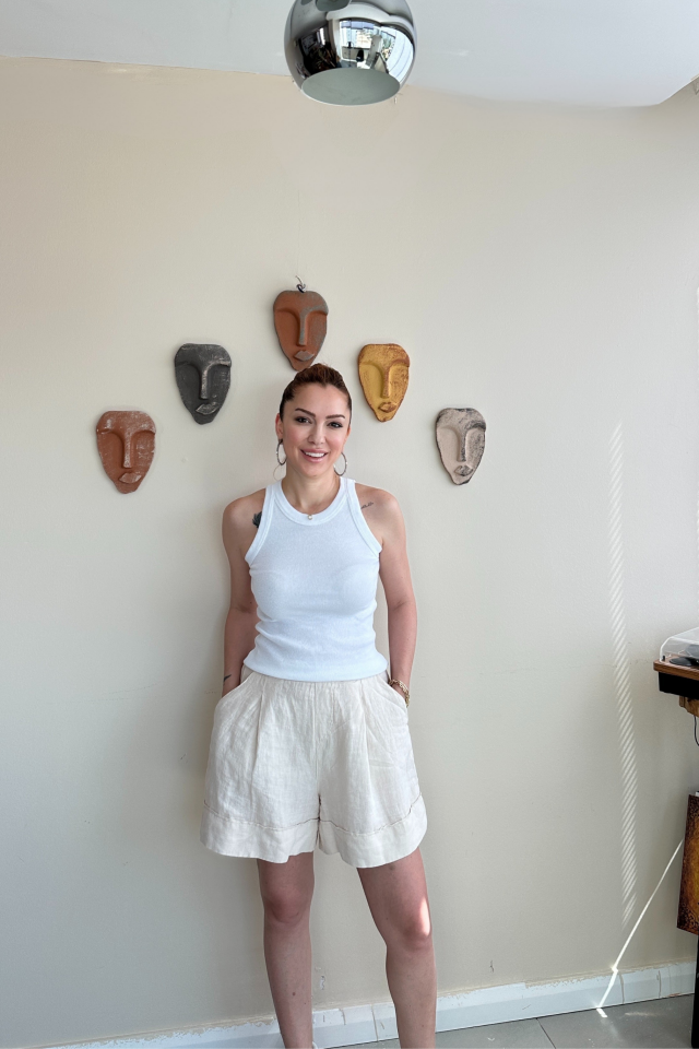 Taş Rengi Keten Şort