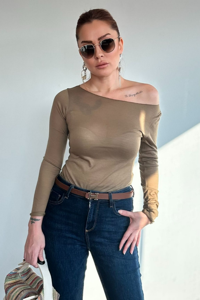 Vizon Kayık Yaka Transparan Bluz