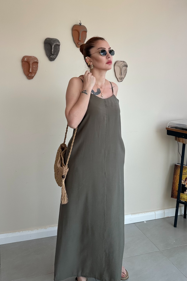 Kahverengi Askılı Elbise