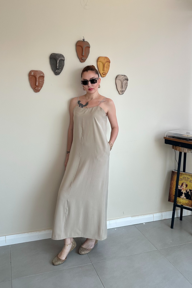 Vizon Askılı Elbise