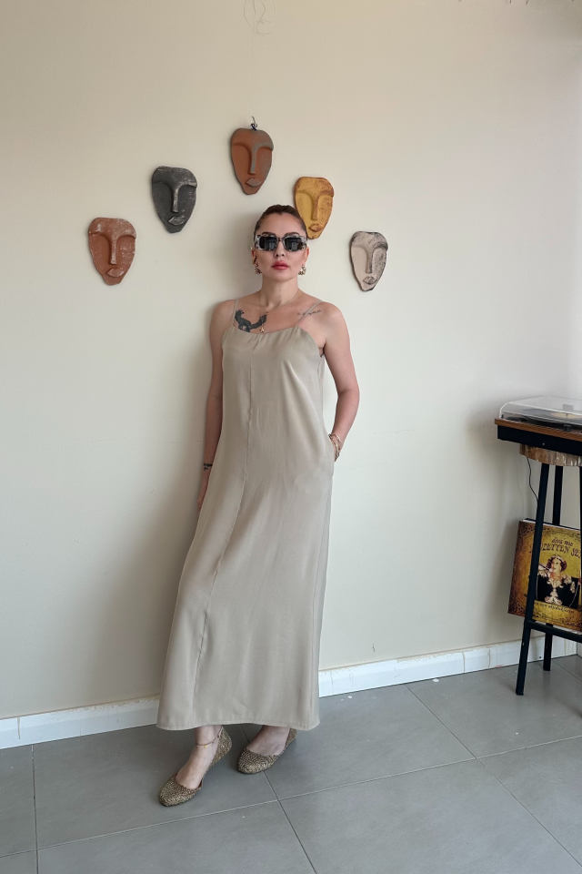 Vizon Askılı Elbise