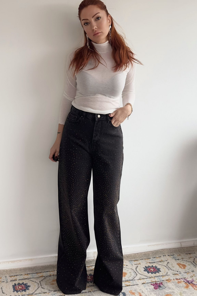 Siyah Kesik Paçalı Taşlı Jean Pantolon