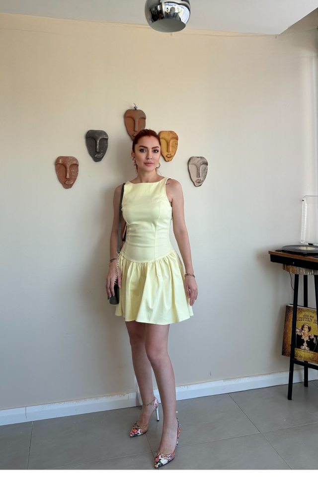 Sarı Volanlı Mini Elbise