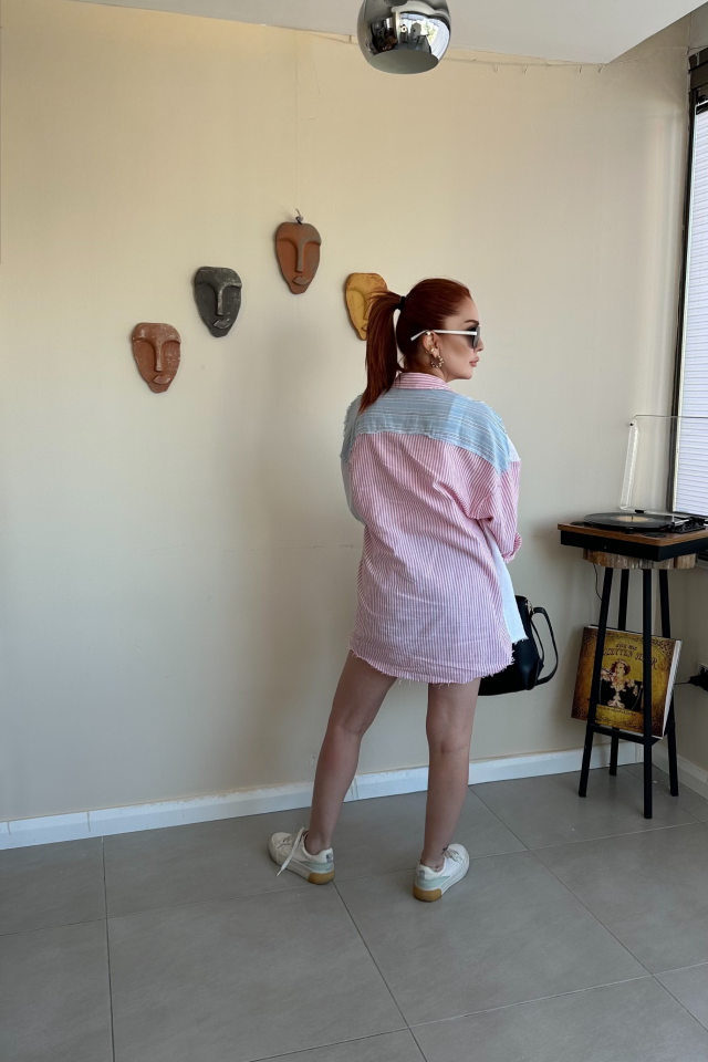 Mavi Pembe Renk Geçişli Çizgili Gömlek