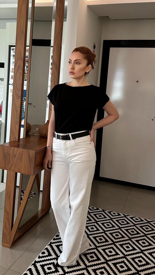 Kemerli Stright Kalıp Beyaz Jean