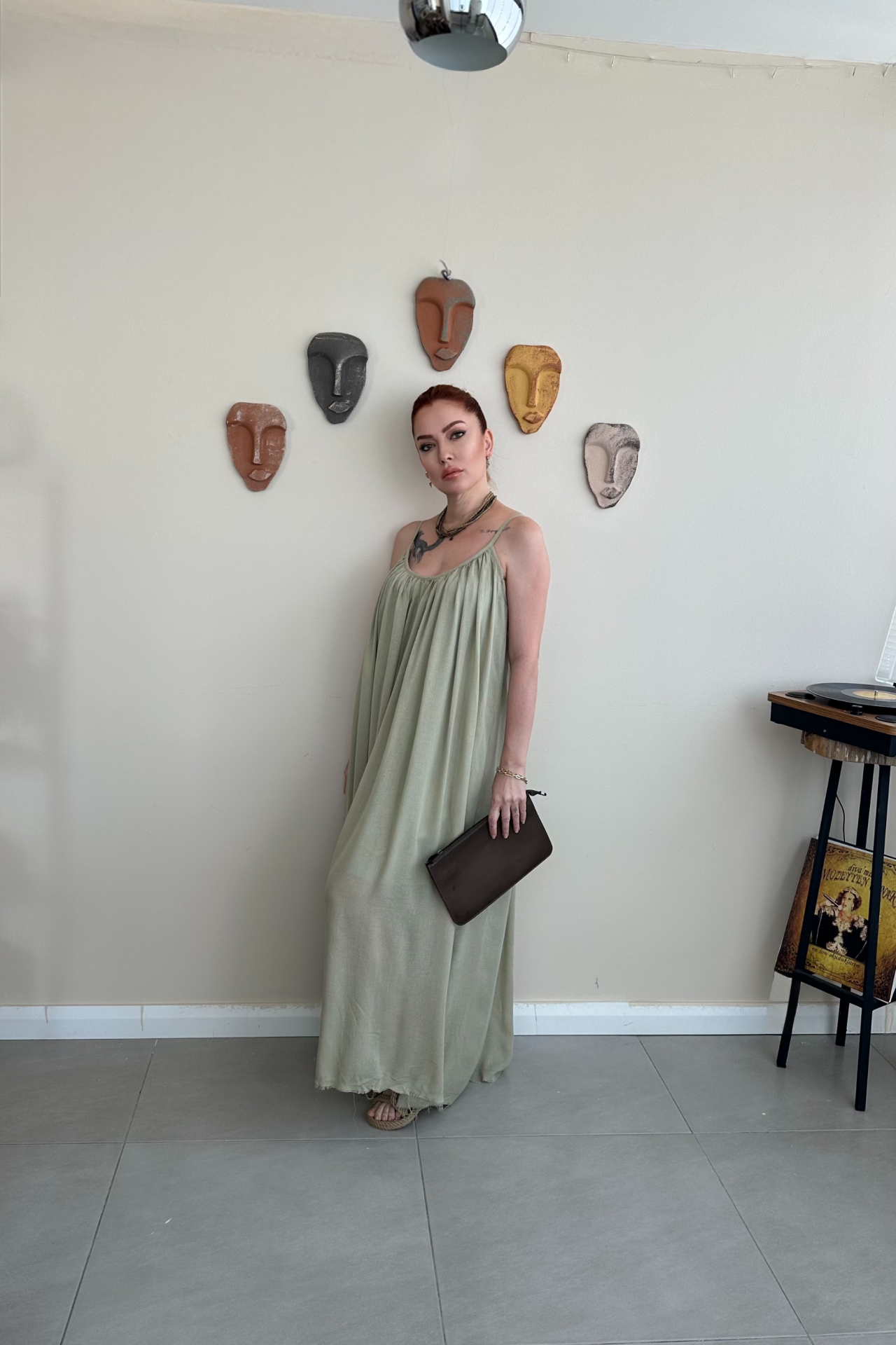 Haki Askılı Elbise