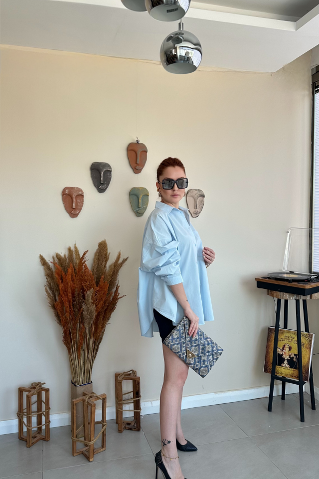 Mavi Büyük Tek Cepli Gömlek