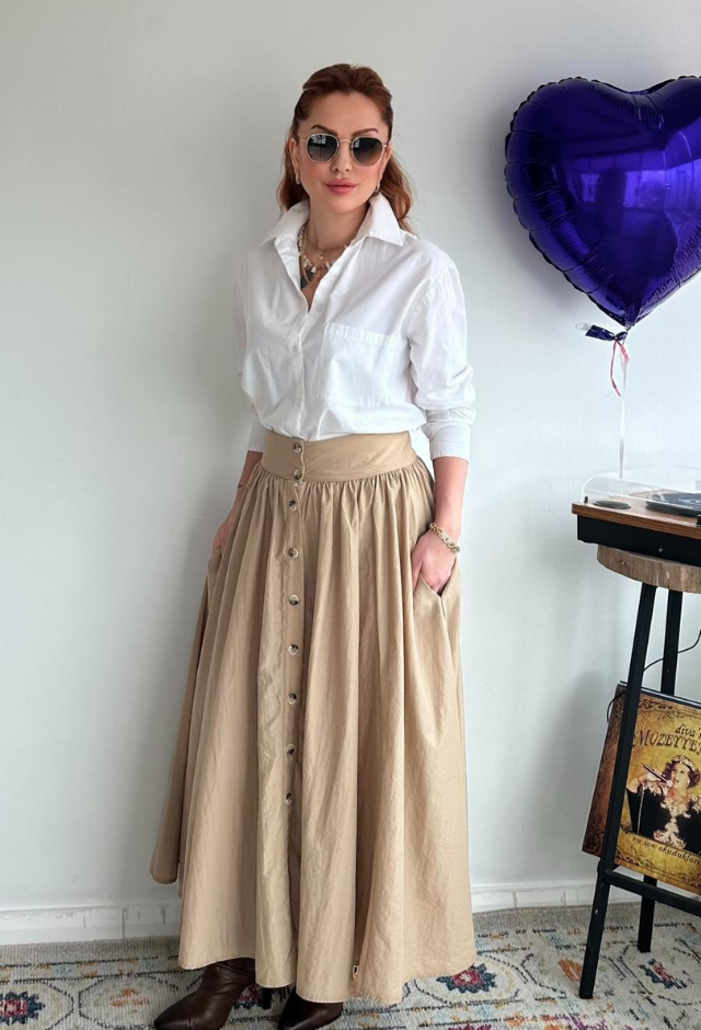 Önden Düğmeli Büzgülü Etek