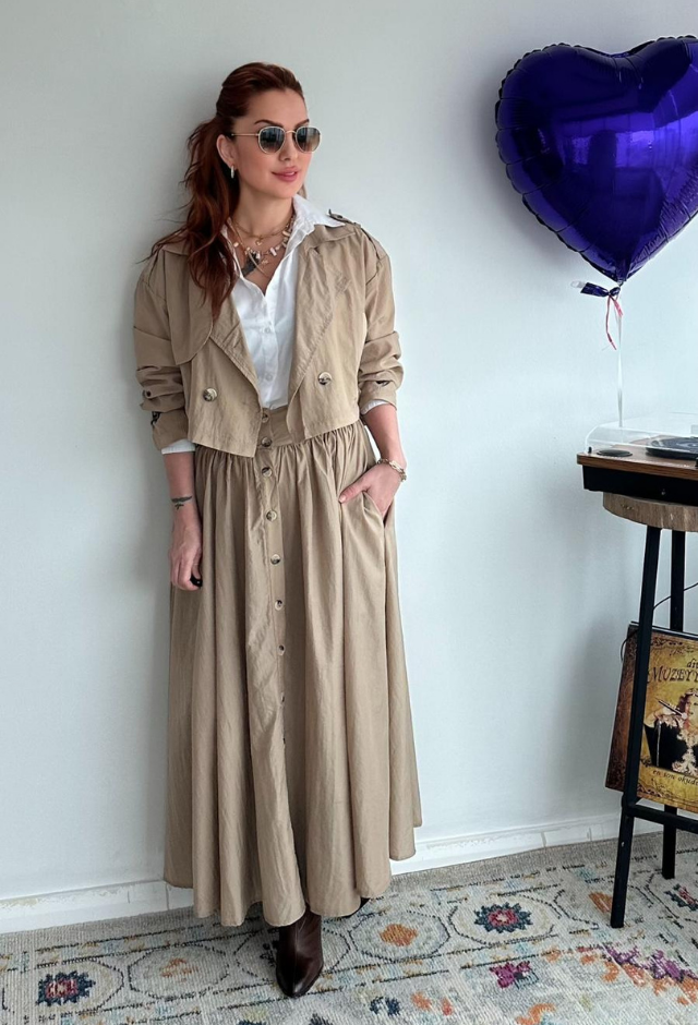 Önden Düğmeli Büzgülü Etek