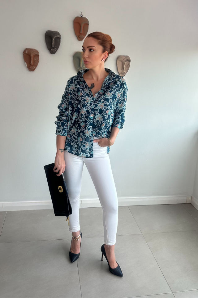 Çiçek Desenli Gömlek