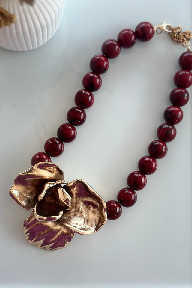 Bordo Gül Detaylı Kolye