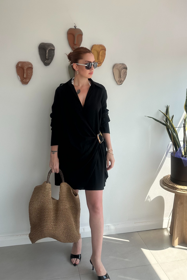 Siyah Tokalı Gömlek Elbise