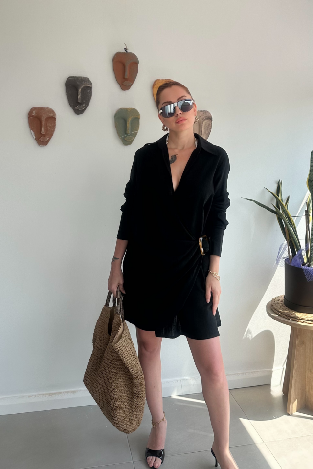 Siyah Tokalı Gömlek Elbise