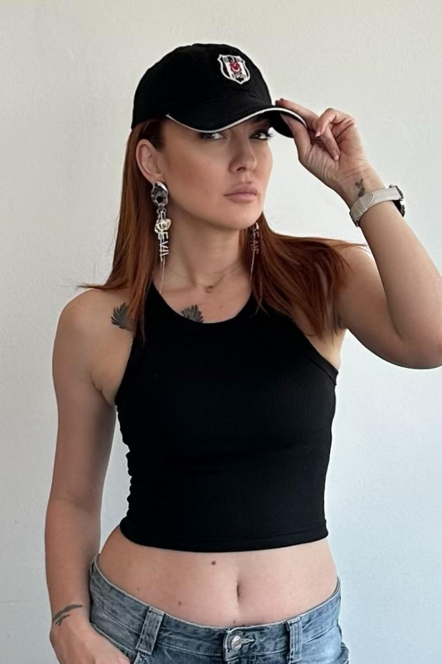 Siyah Kaşkorse Crop