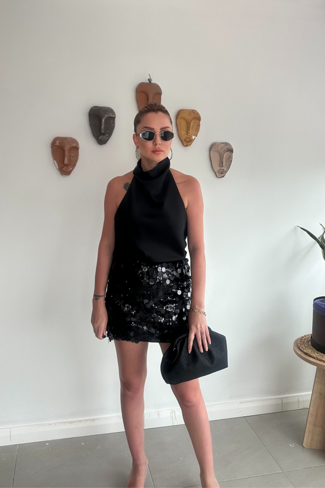 Halter Yaka Siyah Saten Bluz