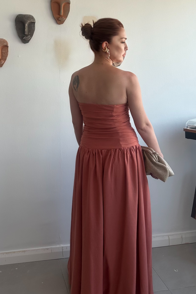 Kiremit Büzgülü Straplez Elbise