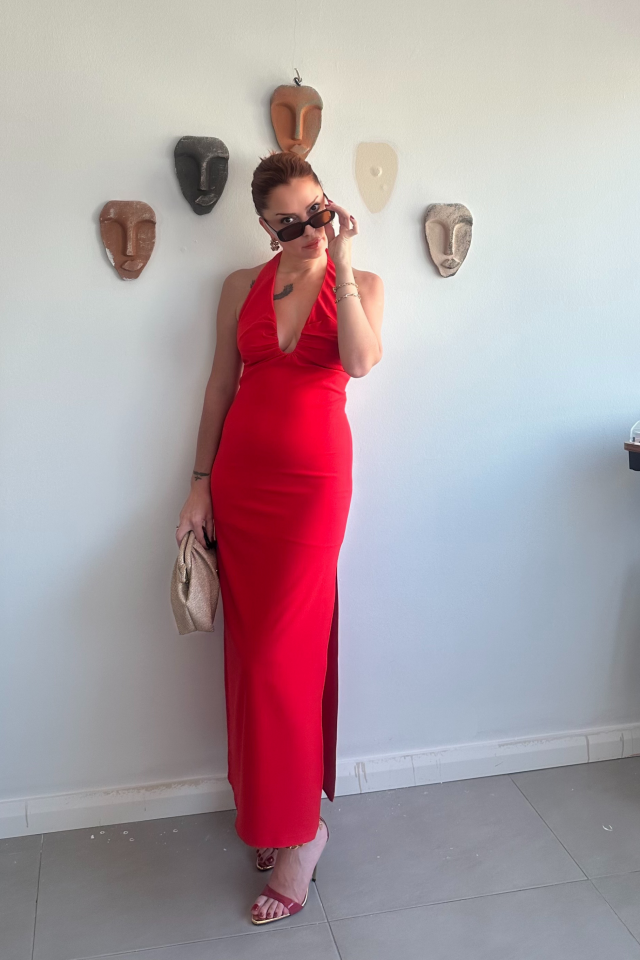 Kırmızı Boyundan Bağlamalı Dekolte Elbise