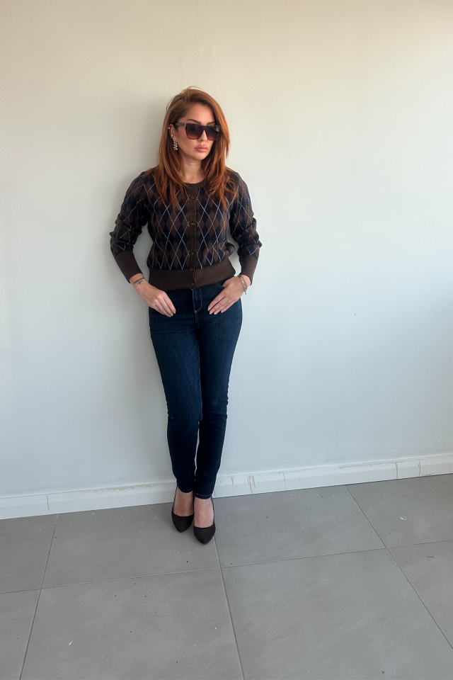 Kemerli Baklava Desenli Kazak