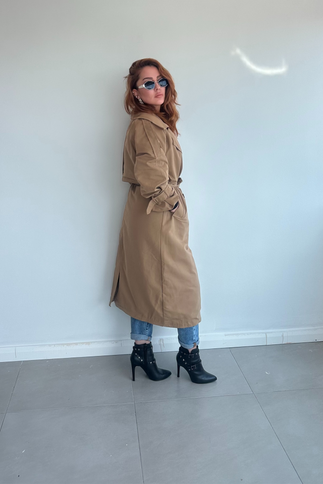 Camel Uzun Trenchcoat