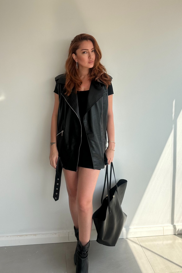 Zımbalı Deri Yelek