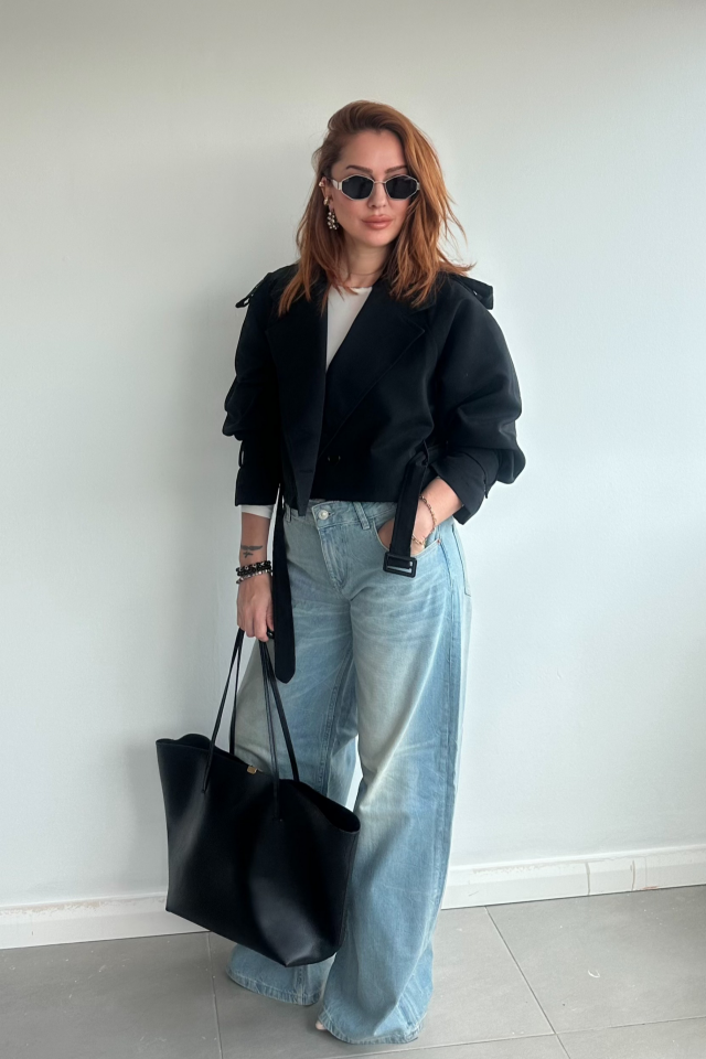 Siyah Kısa Trenchcoat