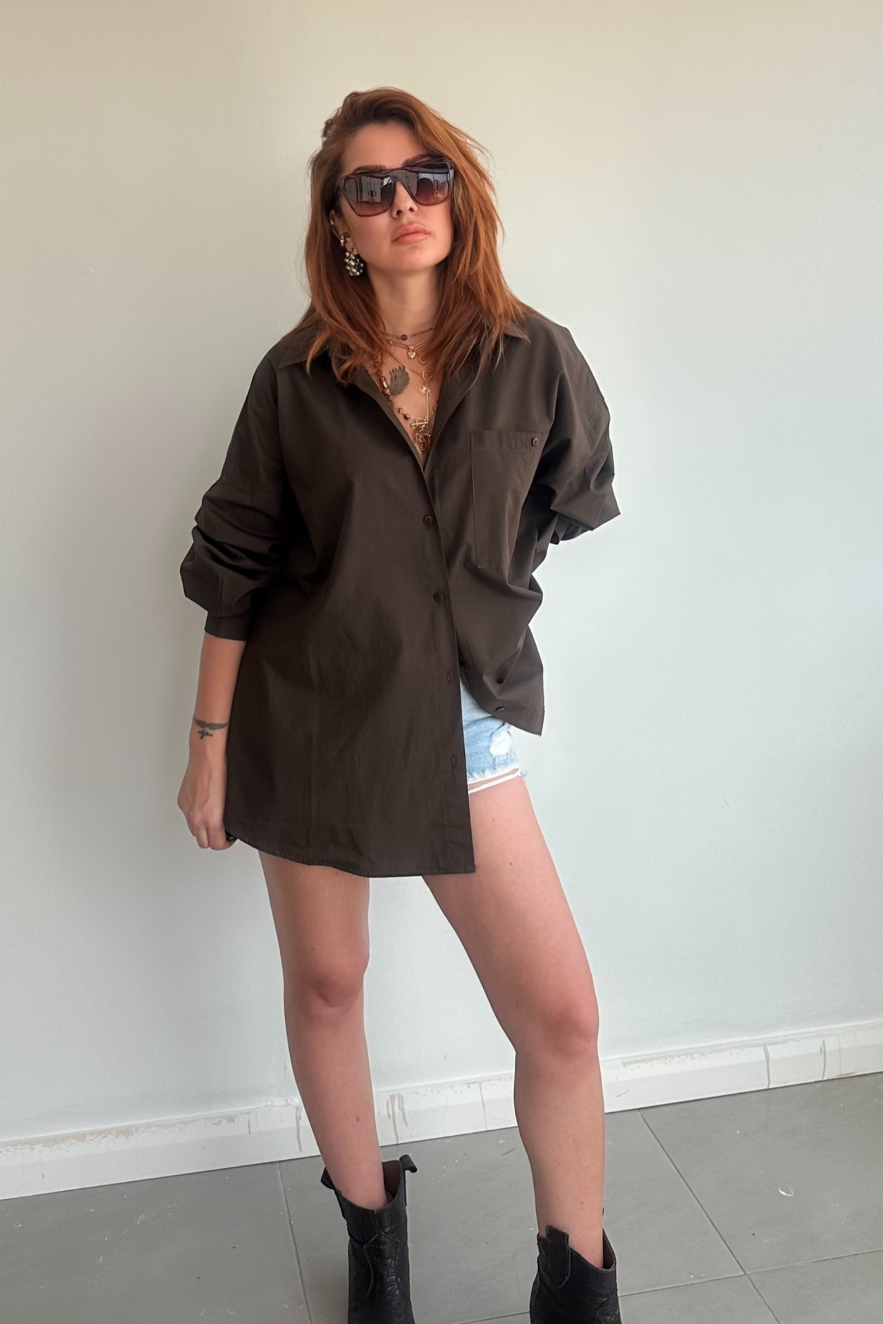 Kahverengi Tek Cepli Gömlek