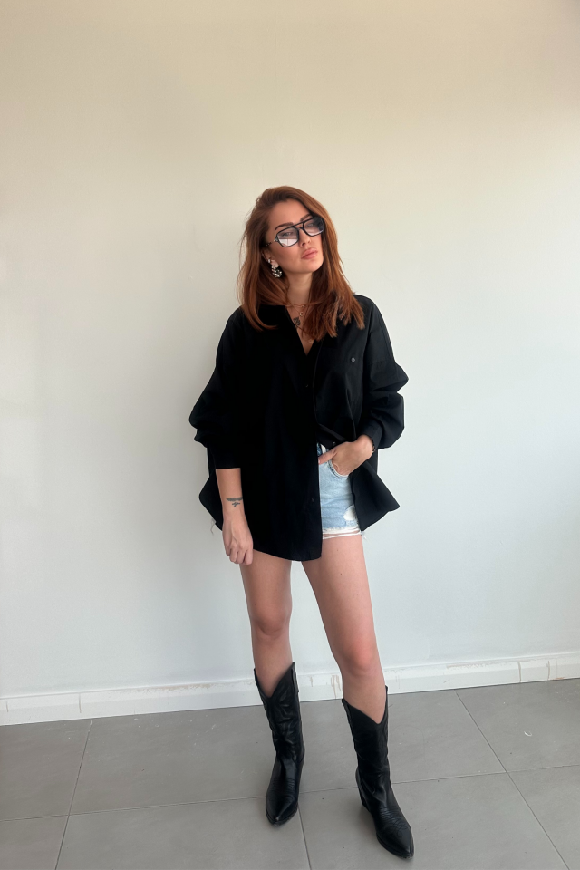 Siyah Tek Cepli Gömlek