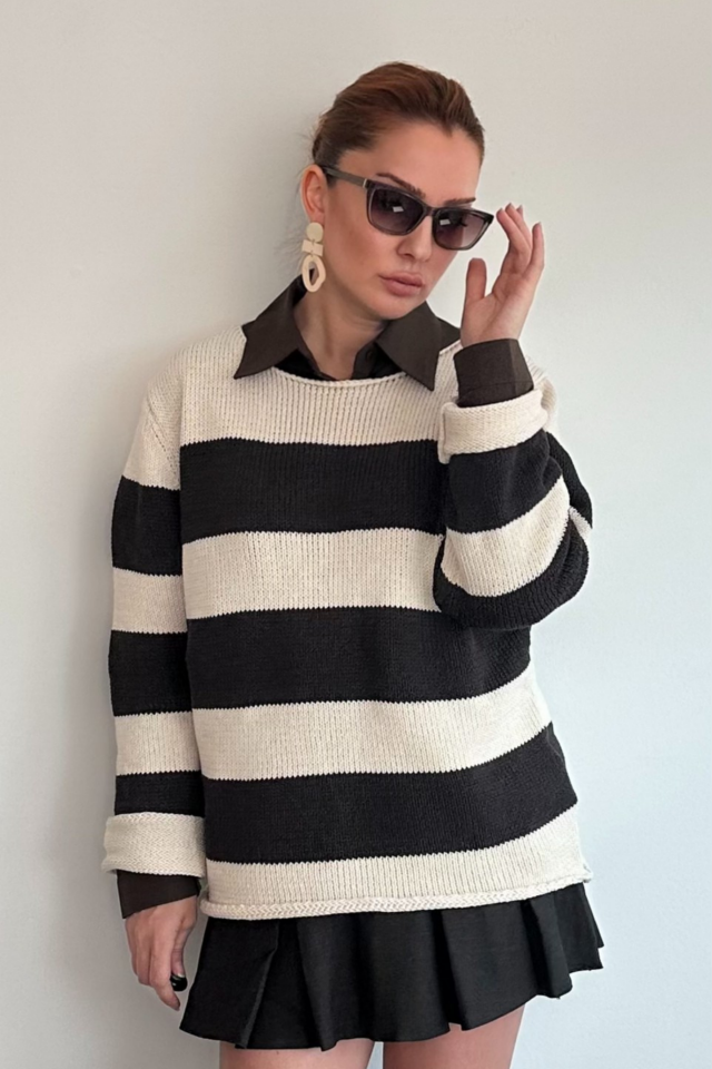 Kahverengi Kalın Çizgili Kazak