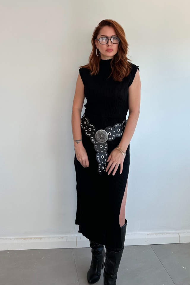 Yandan Yırtmaçlı Uzun Elbise