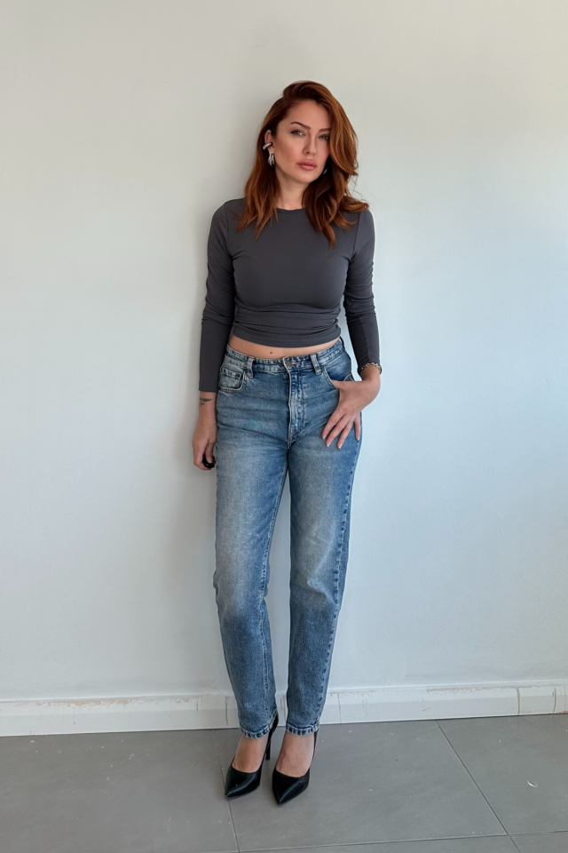 Acı Kahve Parmak Geçirmeli Bluz