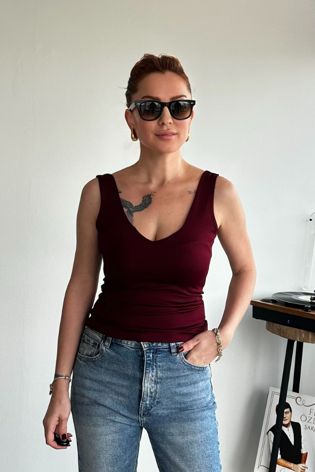 Bordo V Yaka Kolsuz Bluz