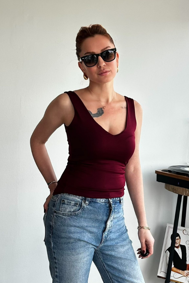 Bordo V Yaka Kolsuz Bluz